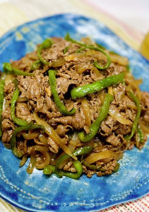 15分で簡単☆牛肉ピーマン玉ねぎ甘辛炒め-レシピのメイン写真