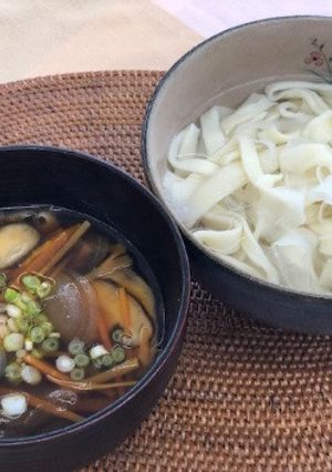 【やまなしの食】大根入り湯盛りうどん-レシピのメイン写真