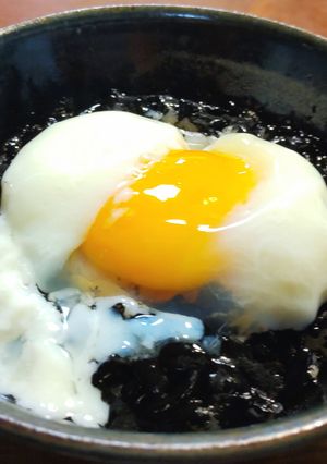 温泉卵かけご飯　イカ墨パウダー-レシピのメイン写真