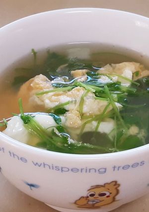 豆苗とたまごの中華スープ-レシピのメイン写真