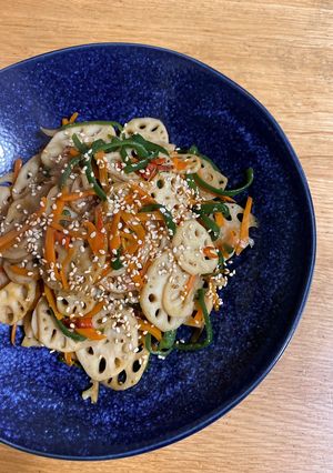 彩り綺麗　蓮根のきんぴら-レシピのメイン写真