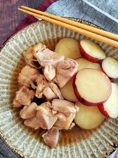 黄金比で!もも肉とさつまいもの甘辛煮-レシピのメイン写真