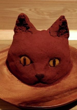 市販のお菓子で簡単に！猫形チョコケーキ-レシピのメイン写真
