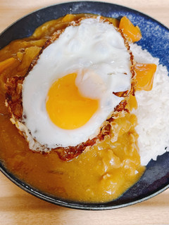簡単目玉焼きカレー。覚書。-レシピのメイン写真