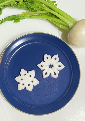 かぶで作る雪の結晶飾り切り-レシピのメイン写真