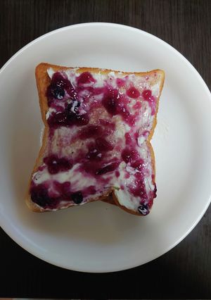 クリームチーズジャムトースト-レシピのメイン写真
