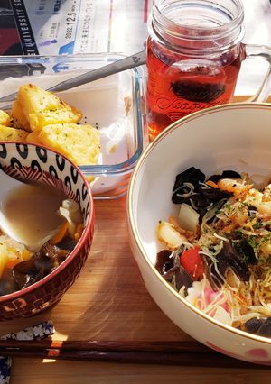 お風邪を引いたら温かスープとビーフン-レシピのメイン写真