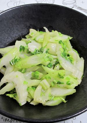 セロリの炒め物-レシピのメイン写真