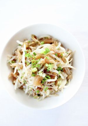 簡単に美味しい【もやしと搾菜のナムル】-レシピのメイン写真