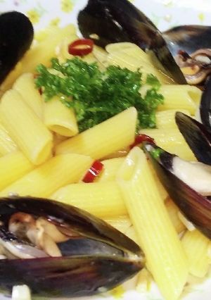 ムール貝のペペロンチーノ-レシピのメイン写真