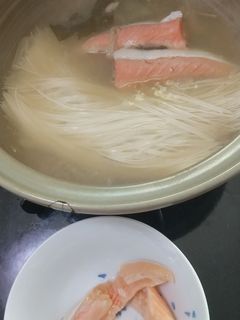 味噌汁で鮭を茹でてそうめん味噌汁-レシピのメイン写真