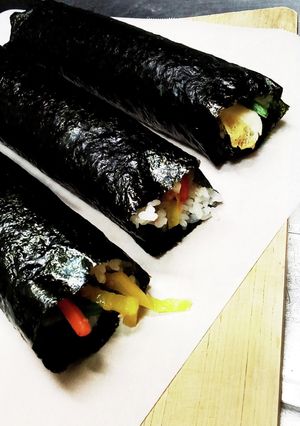 我が家の(想像で作った)キンパ-レシピのメイン写真