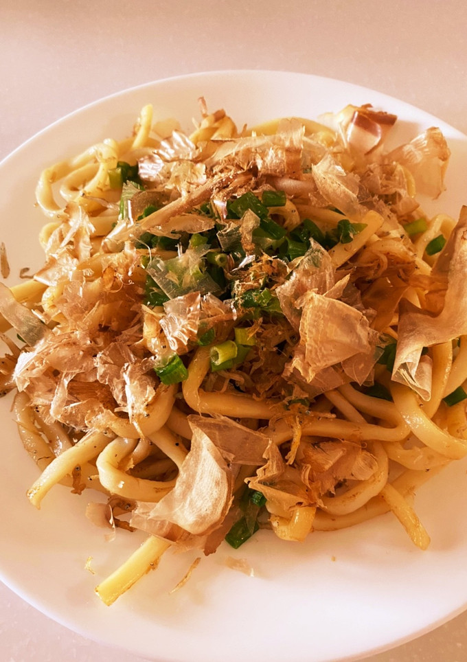 【5分レシピ】しらすとネギの焼きうどん-レシピのメイン写真