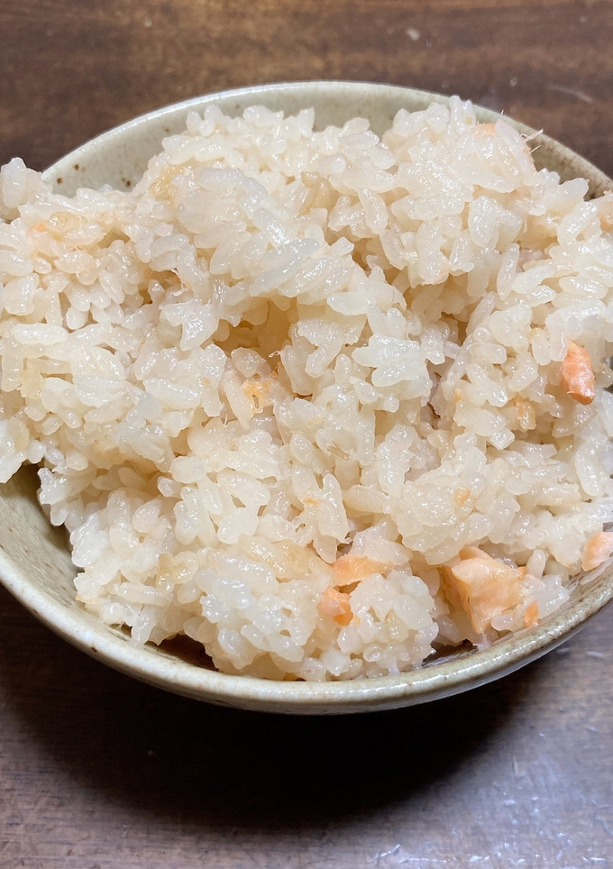 鮭で簡単！炊き込みご飯-レシピのメイン写真