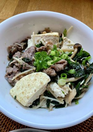 ご飯にもうどんにも合う！簡単肉豆腐！-レシピのメイン写真