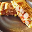 バーベキューソースで!朝のホットサンド!
