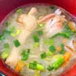 簡単!煮込むだけの鶏手羽元のサムゲタン風