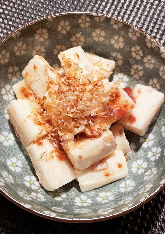 旬の長いもの梅肉タレ和え(おつまみにも)-レシピのメイン写真