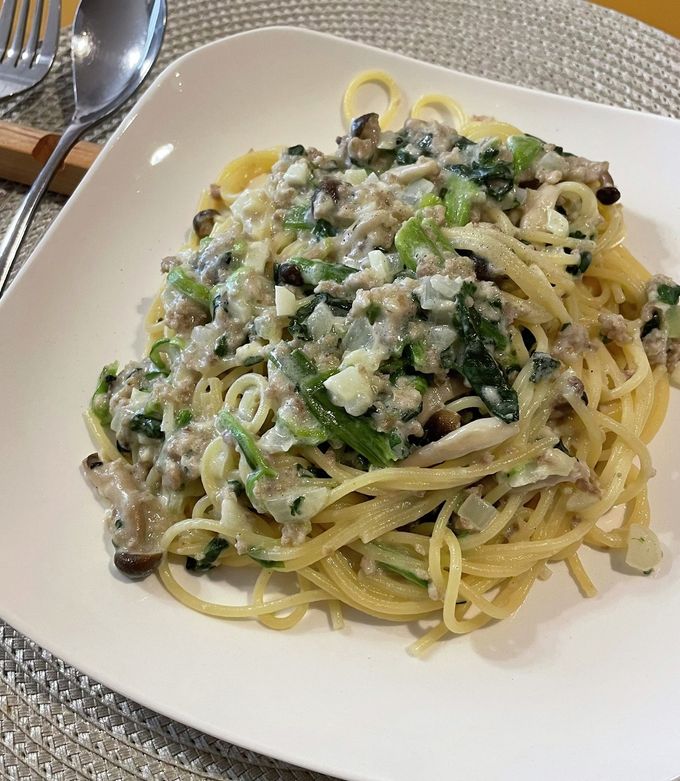 ほうれん草とひき肉のクリームパスタ-レシピのメイン写真