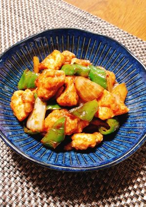 鶏もも肉と玉ねぎピーマンのカレー炒め-レシピのメイン写真