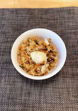 粉末だしで作るお魚入り炊き込みごはん-レシピのメイン写真