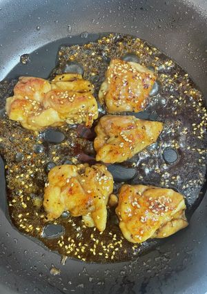 15分でできる！満腹。鶏肉の甘辛炒め-レシピのメイン写真