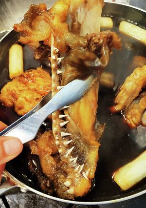 大きな魚のプルプル口唇魚の煮物-レシピのメイン写真