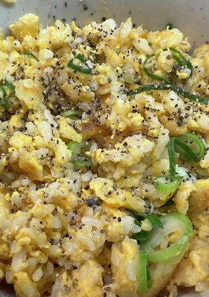 昨夜の鯛めしで作った 鯛めし黄金炒飯-レシピのメイン写真