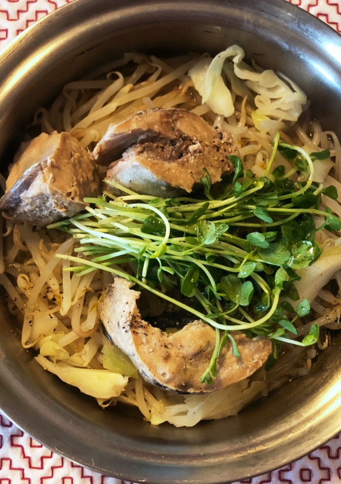 サバ缶ともやしの鍋-レシピのメイン写真