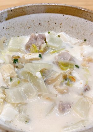 材料2つ簡単！豆乳鍋。〆に豆乳リゾット-レシピのメイン写真