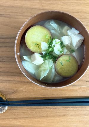 さつまいもとキャベツのお味噌汁-レシピのメイン写真