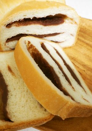 HBで作る♪あん食パン-レシピのメイン写真