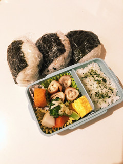 高1娘、大学1年息子 弁当 おにぎり-レシピのメイン写真