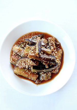 茄子だけで美味しい【茄子のごま炒め】-レシピのメイン写真
