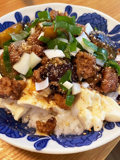 お茄子とミンチの甘辛あんお豆腐のどんぶり-レシピのメイン写真