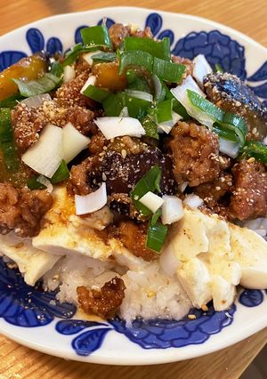 お茄子とミンチの甘辛あんお豆腐のどんぶり-レシピのメイン写真