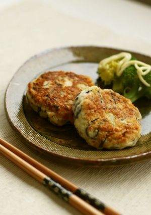 ひじきと豆腐たっぷりすりみ焼き-レシピのメイン写真