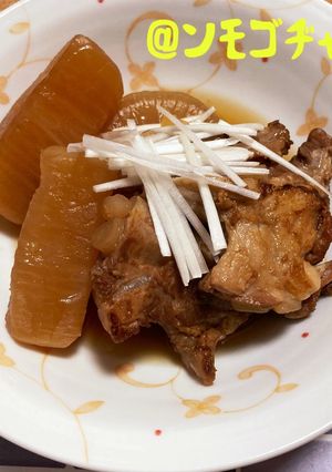 大根しみうま♡【豚バラ軟骨と大根の煮物】-レシピのメイン写真