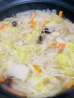 鶏モモ肉で水炊き風うどんすき鍋-レシピのメイン写真