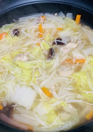 鶏モモ肉で水炊き風うどんすき鍋-レシピのメイン写真