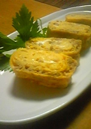 とりそぼろで卵焼き-レシピのメイン写真