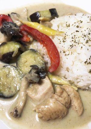 お家で簡単！グリーンカレー-レシピのメイン写真