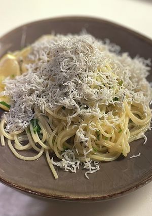 みんな大好き！シラスレモンペペロンチーノ-レシピのメイン写真