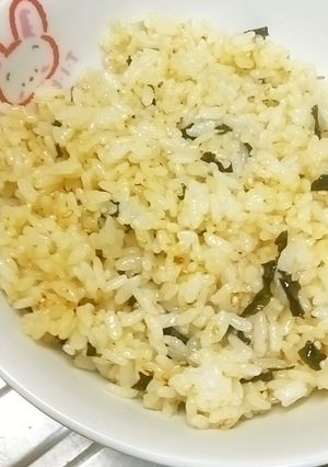 佐藤栞里さんのわかめごはん、我が家風-レシピのメイン写真