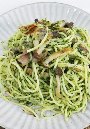 クセになる♪春菊のジェノベーゼ風パスタ-レシピのメイン写真
