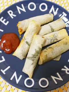 揚げない!大葉とカニカマとチーズの春巻き-レシピのメイン写真
