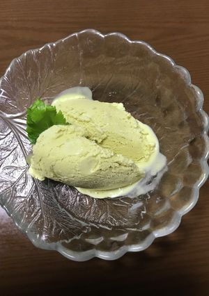 濃厚　緑黄色アイス-レシピのメイン写真