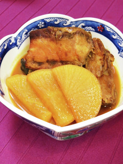 ☺簡単和食♪ご飯が進むみそ味のぶり大根☺-レシピのメイン写真