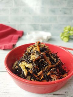 香るごま♪ひじきの煮物-レシピのメイン写真