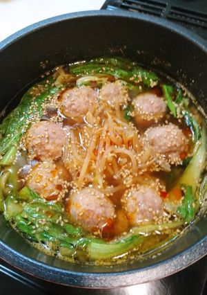 簡単!激ウマ!豚ひき肉だんご入り担々鍋♪-レシピのメイン写真